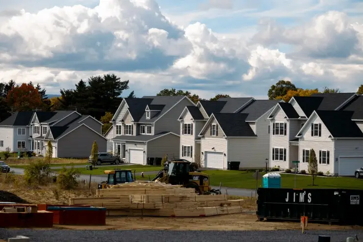 Residential Construction Ahead Of US Housing Starts Figures