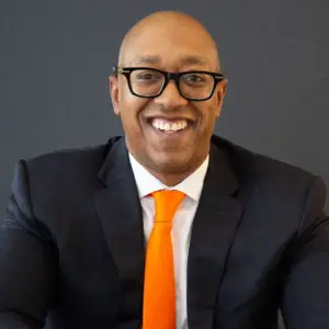 Desmond P Smith headshot