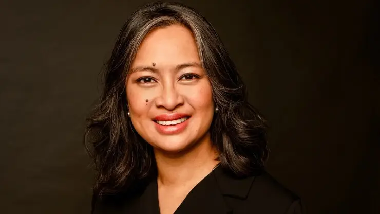 Sandra Ho, Wells Fargo